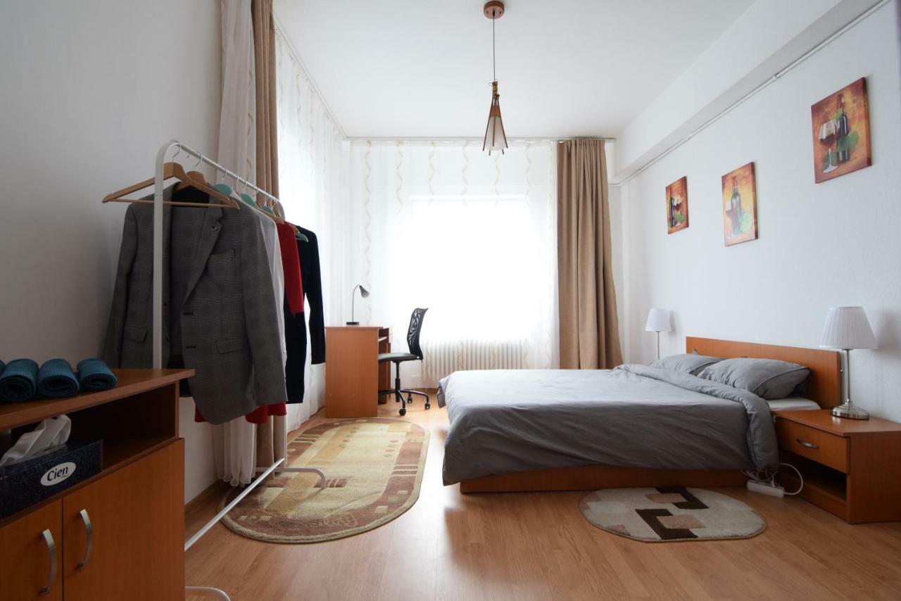 Апартаменты Resedinta Lui Calin Бухарест Экстерьер фото