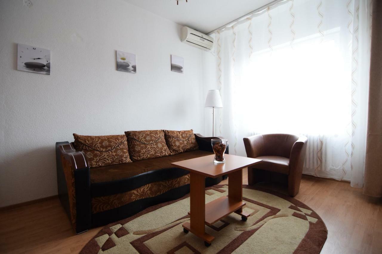 Апартаменты Resedinta Lui Calin Бухарест Экстерьер фото