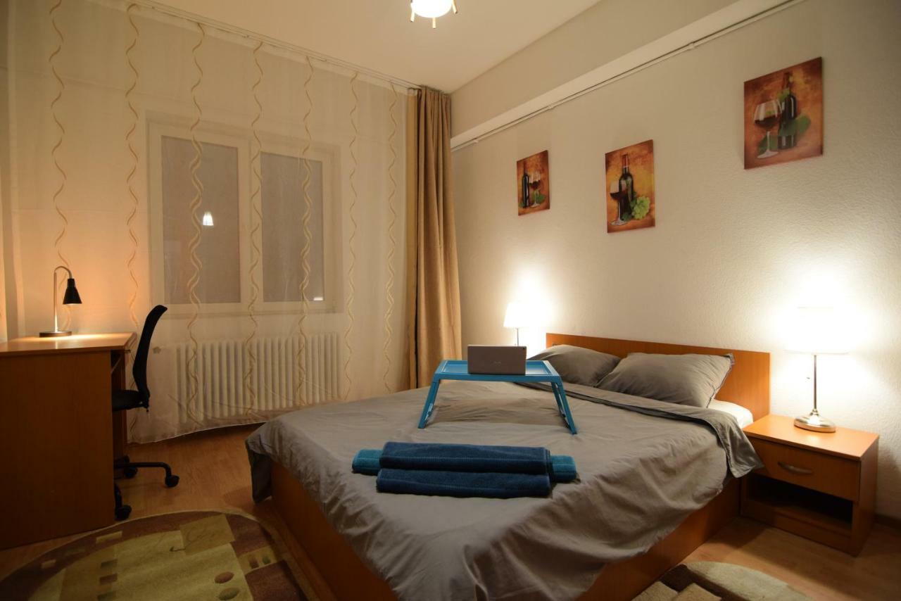 Апартаменты Resedinta Lui Calin Бухарест Экстерьер фото